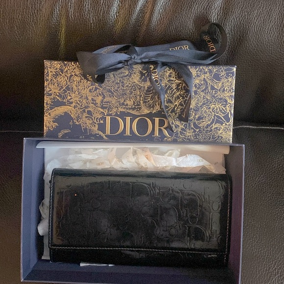 Christian dior oblique design patent leather long wallet. - Picture 1 of 8